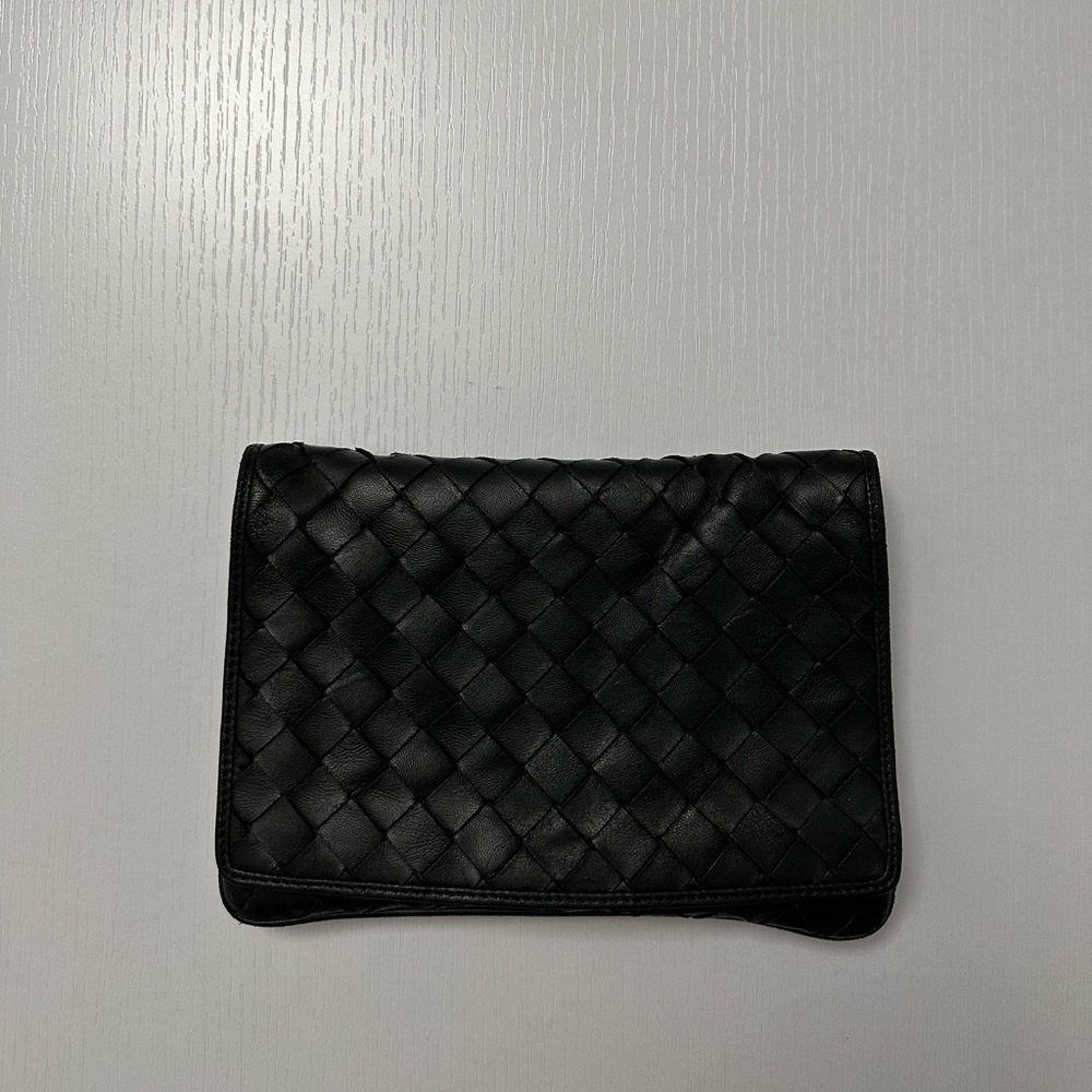 Authentic Bottega Veneta mini crossbody bag (used, with normal wear and tear)